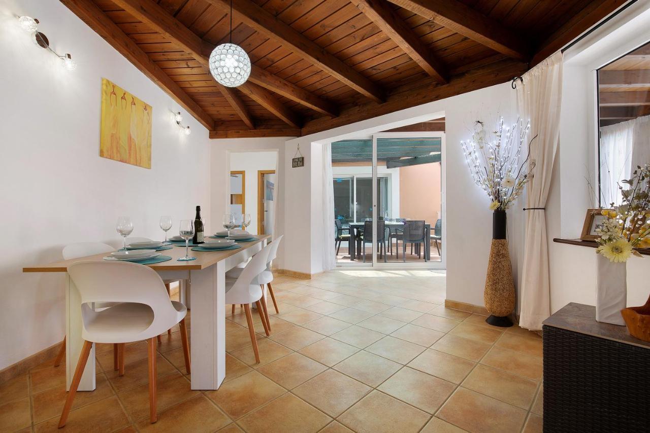 Villa Contenta Corralejo Extérieur photo